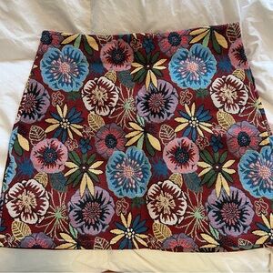 Embroidered floral mini skirt